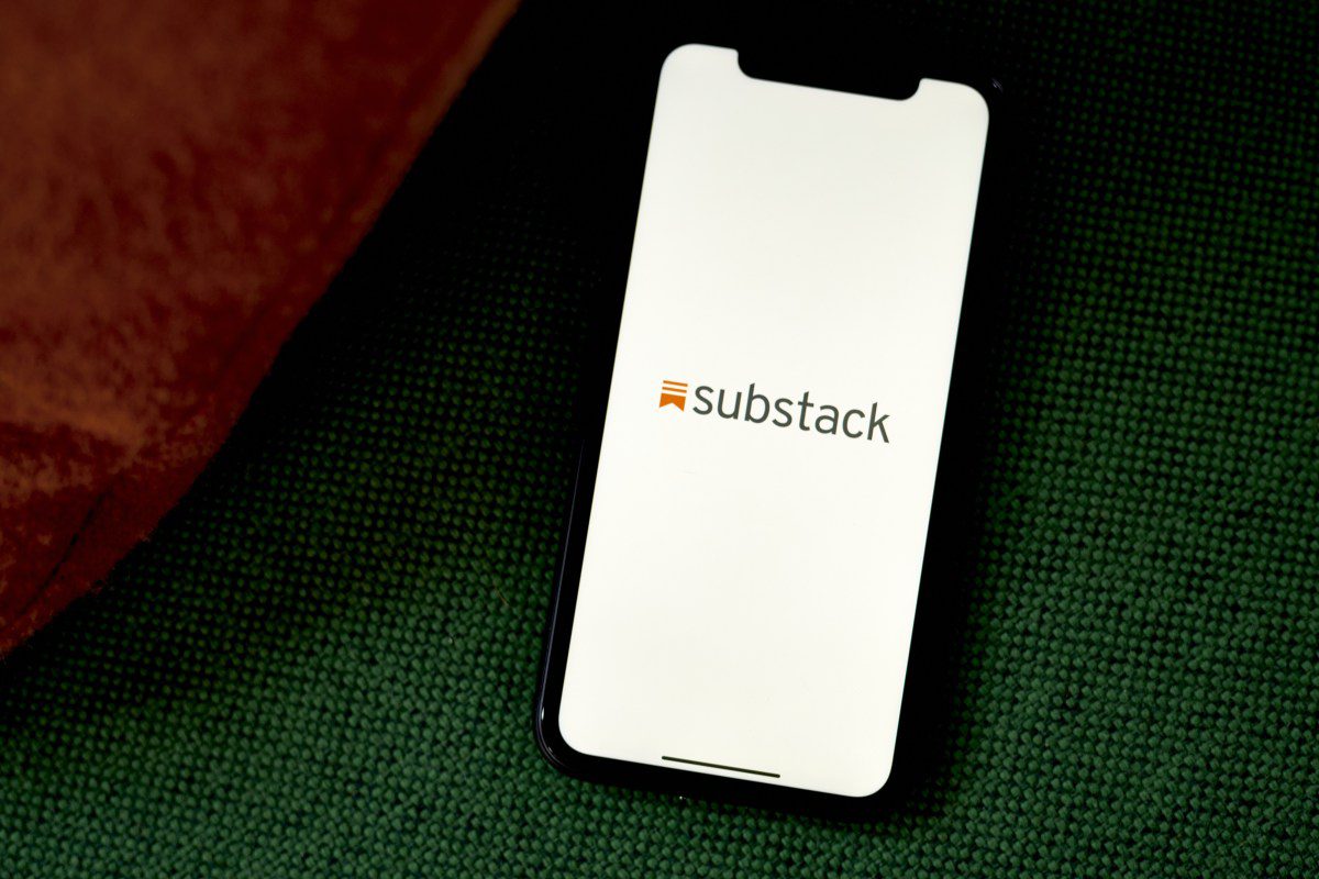 substack-raises-$100m-from-chernin-group,-andreessen-horowitz,-skims-ceo,-and-more