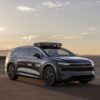 techcrunch-mobility:-uber-makes-a-bet-on-premium-robotaxis