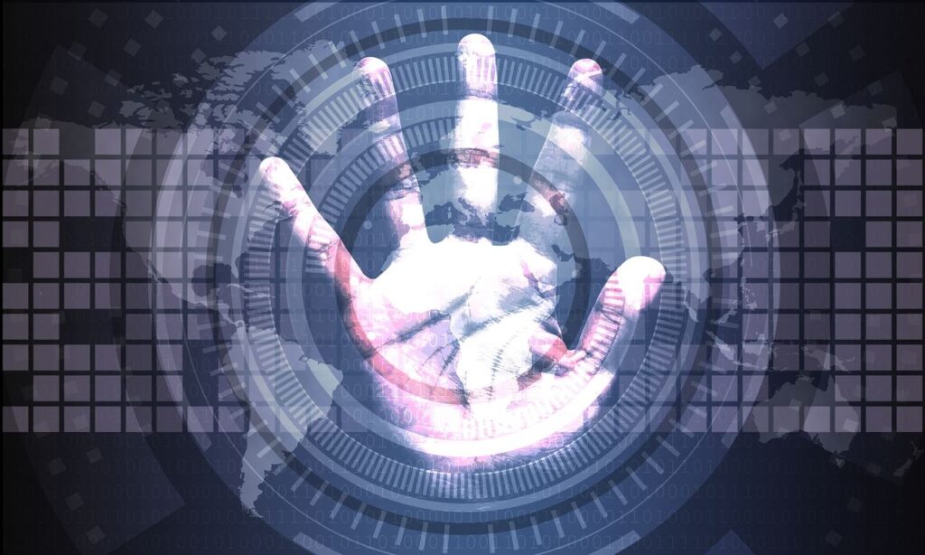 dell-confirms-data-breach-–-but-says-hackers-only-stole-“fake-data”