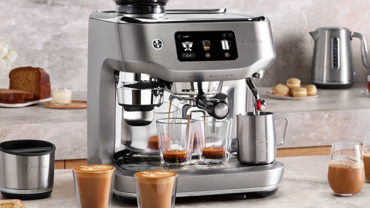 breville’s-new-espresso-machine-can-brew-coffee-and-steam-milk-at-the-same-time-–-and-it’s-eye-wateringly-expensive