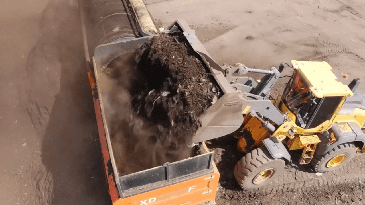 microsoft-just-spent-$1-billion-on-sh*t-that’s-going-to-be-buried,-and-for-a-very-good-reason