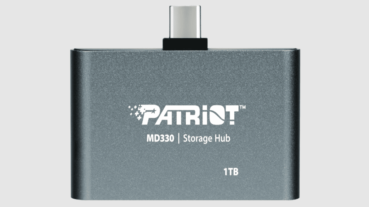 this-absolutely-tiny-dock-has-1tb-storage,-100w-power-delivery,-and-can-even-output-4k-to-a-monitor