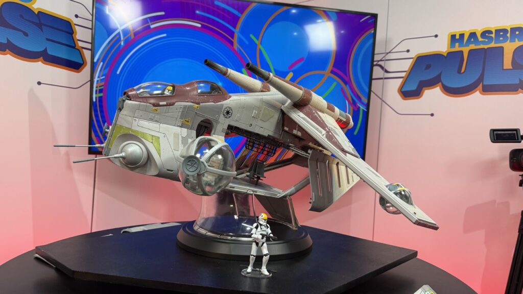 exclusive:-hasbro’s-next-star-wars-haslab-project-is-a-massive,-detailed-laat/i-ship-from-‘the-clone-wars’-–-here’s-your-first-look
