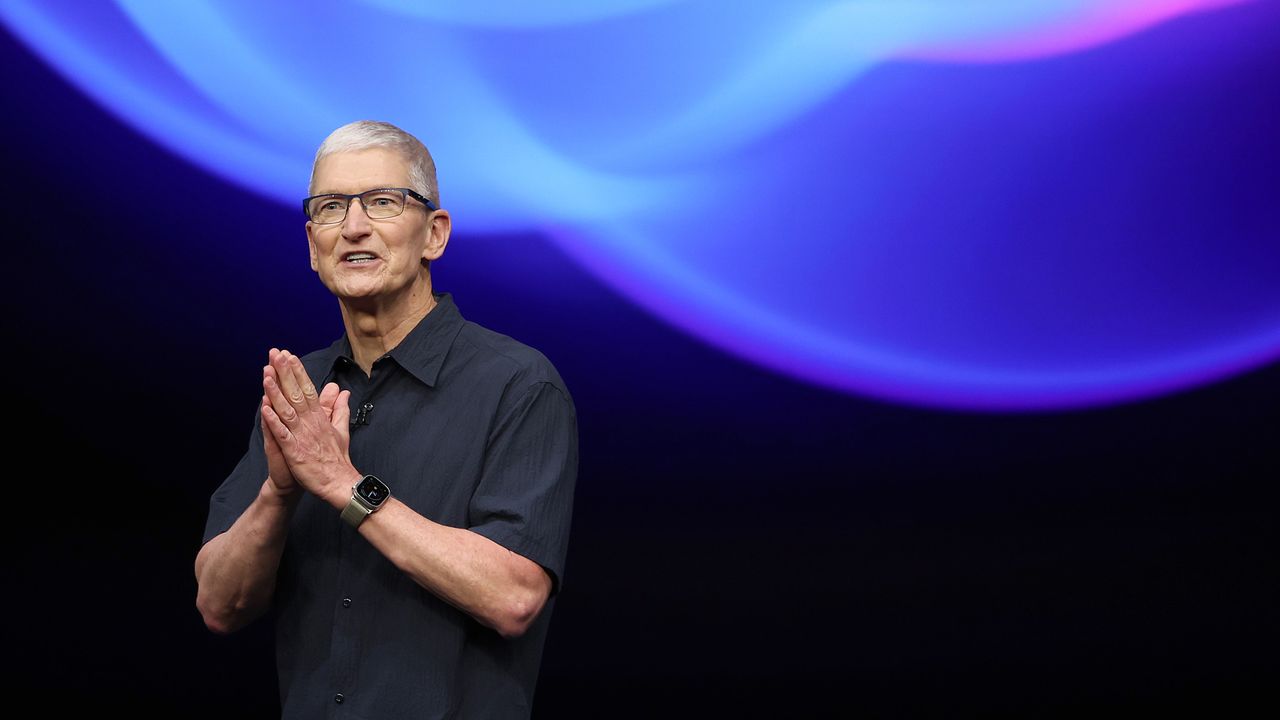 tim-cook-will-face-some-big-questions-during-apple’s-earnings-report-call-–-here’s-why-the-answers-matter-to-you