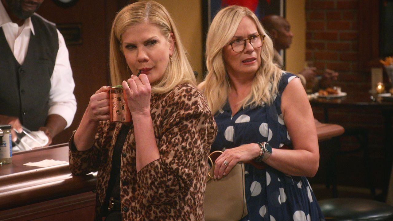 young-sheldon-and-big-bang-theory-fans-need-to-stream-this-hilarious-new-netflix-comedy-this-weekend,-and-not-just-for-leanne-morgan