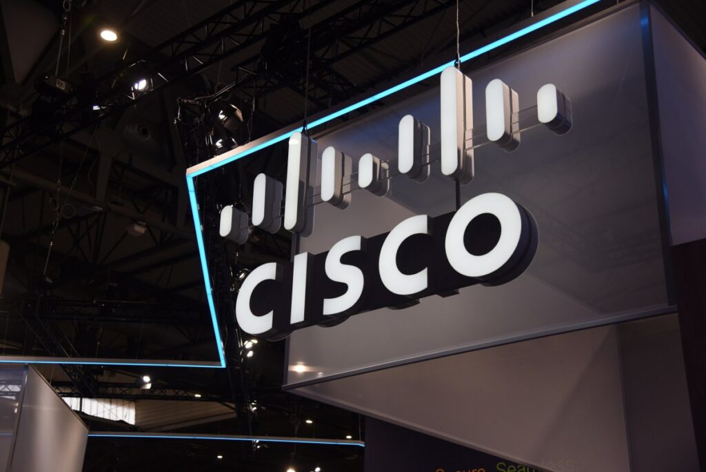 hacker-used-a-voice-phishing-attack-to-steal-cisco-customers’-personal-information