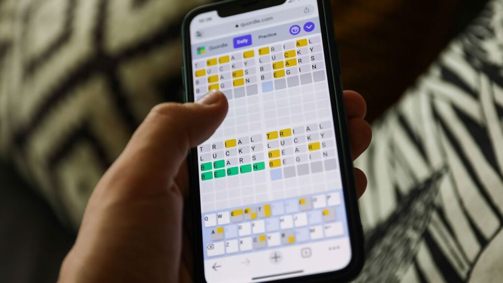 quordle-hints-and-answers-for-saturday,-august-9-(game-#1293)