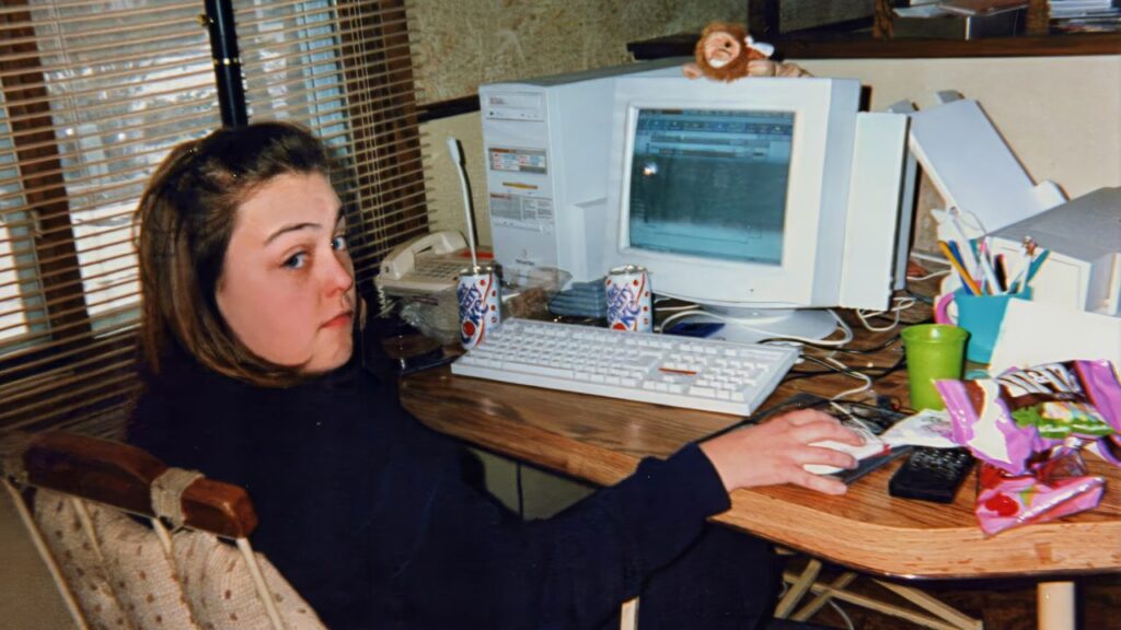 aol-discontinues-dial-up,-and-now-your-grandkids-will-never-know-that-classic,-scratchy-handshake-sound-–-here’s-why-that’s-a-shame